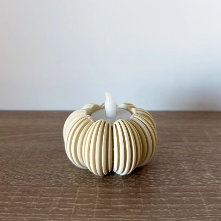 Ryflowana Dynia Świecznik Ozdoba Jesienna Do Domu LED Tealight